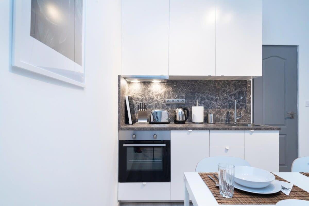 Ideal New Apartment In The Center 부다페스트 외부 사진